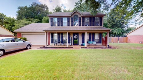 105 Keestone Dr, Senatobia, MS, 38668-2906 | Card Image