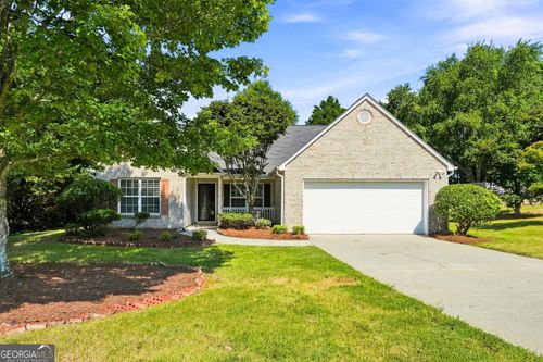 4293 Parks Ridge Dr, Snellville, GA, 30039-8466 | Card Image
