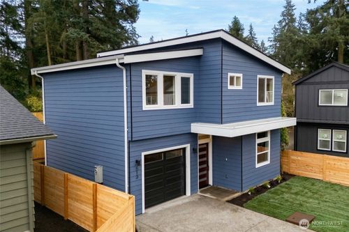 513 Ne 123rd Street, Seattle, WA, 98125 | Card Image