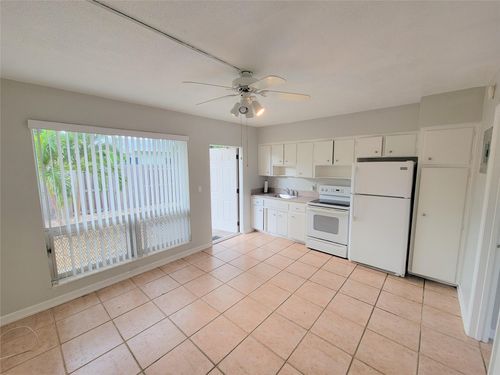 apt-3-3041 Ne 20th Ter, Fort Lauderdale, FL, 33306-1202 | Card Image