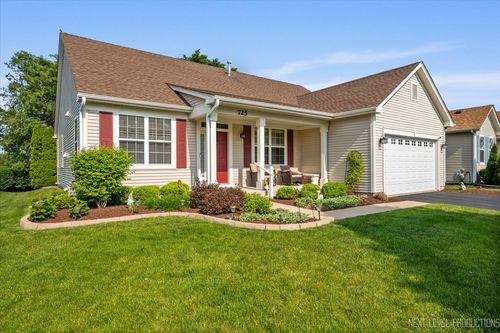 725 Bohannon Cir, Oswego, IL, 60543-6049 | Card Image