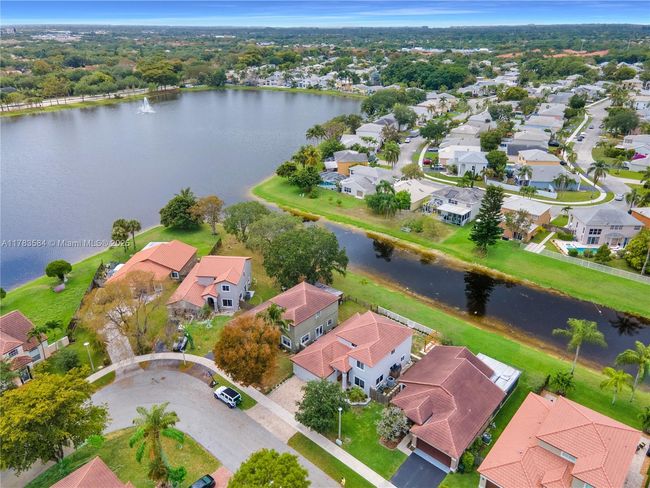 5511 Nw 51 St Ave, House other with 3 bedrooms, 3 bathrooms and null parking in Coconut Creek FL | Image 34