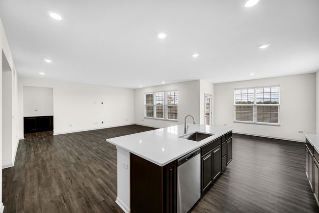 15051 Quincy Way, House other with 3 bedrooms, 2 bathrooms and 3 parking in Manhattan IL | Image 11