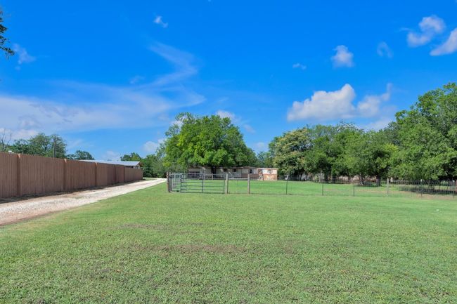 View of yard | Image 12