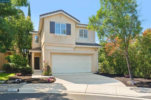 4000 Hiller Ln, Martinez, CA, 94553-8616 | Card Image