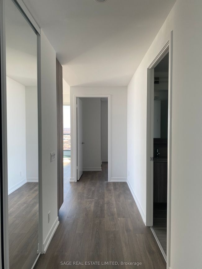 3210 - 5 Buttermill Ave, Condo with 2 bedrooms, 2 bathrooms and null parking in Vaughan ON | Image 6