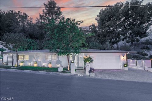 4771 Excelente Dr, Woodland Hills, CA, 91364-4008 | Card Image