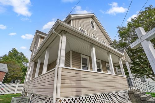 52 Lexington Ave, Norwalk, CT, 06854-4324 | Card Image