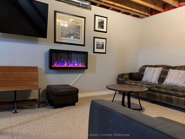 139 Young Dr, House other with 3 bedrooms, 2 bathrooms and 6 parking in Unknown ON | Image 27