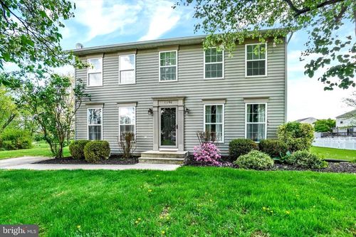 1190 Cherimoya St, YORK, PA, 17404-8328 | Card Image