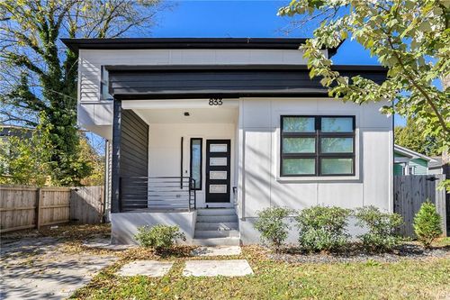 833 Humphries St Sw, Atlanta, GA, 30310-2165 | Card Image