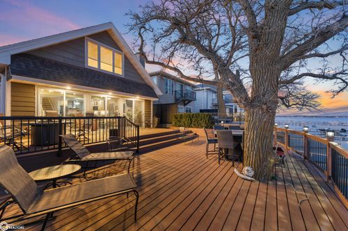 2207 N Shore Drive, Clear Lake, IA, 50428 | Card Image