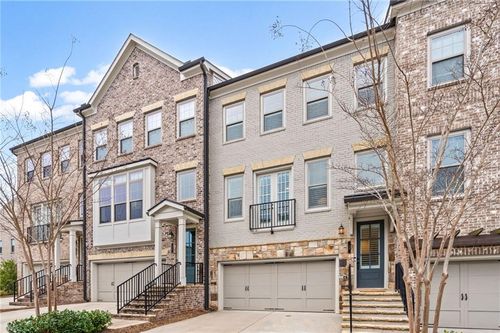 15 Lochurst Ln, Roswell, GA, 30076-2413 | Card Image