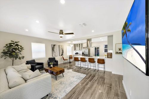 1332 Nw 6th Ave, Fort Lauderdale, FL, 33311-6056 | Card Image