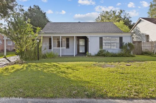 306 Allen St, New Iberia, LA, 70563-2408 | Card Image