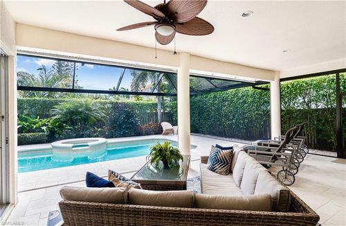 380 5th Ave, NAPLES, FL, 34102-5541 | Card Image
