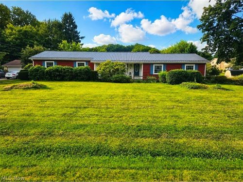 13290 Carla Ave Nw, Uniontown, OH, 44685-9306 | Card Image