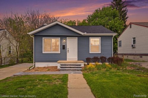 938 Jefferson St, Ypsilanti, MI, 48197-5292 | Card Image