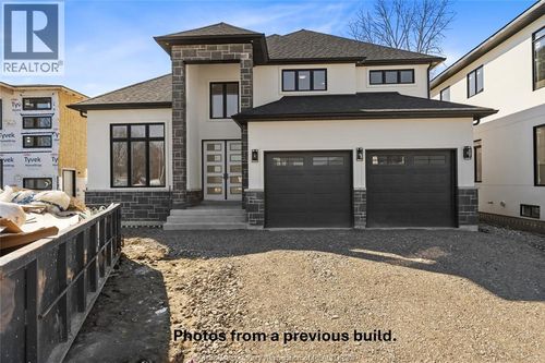 2584 Mayfair Ave S, Lasalle, ON, N9J0E5 | Card Image