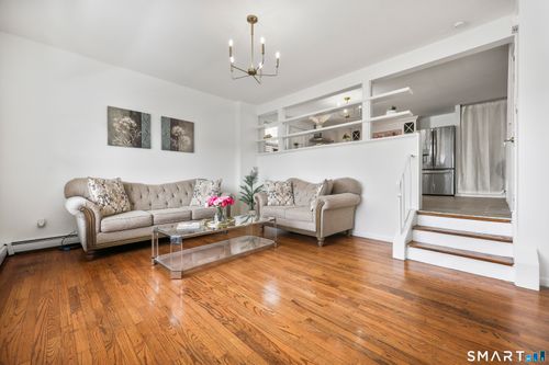 305-305 Mill Rock Rd, Hamden, CT, 06517-3329 | Card Image