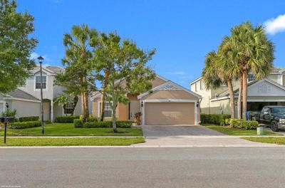 110 Berenger Walk, House other with 3 bedrooms, 2 bathrooms and null parking in Royal Palm Beach FL | Image 1