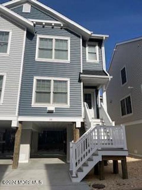 78-16 Elder St, Mantoloking, NJ, 08738-1329 | Card Image
