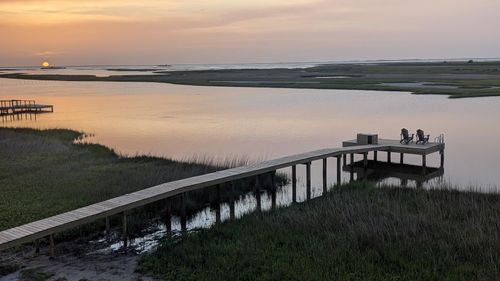 3815 Mitote Dr, Galveston, TX, 77554-1120 | Card Image