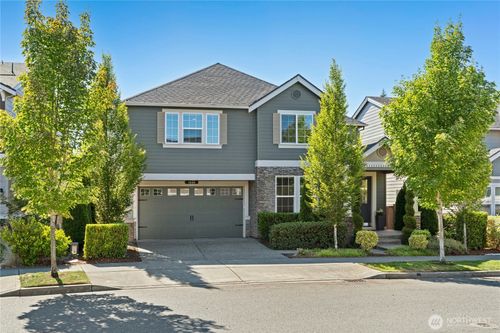 15105 124th Pl Ne, Woodinville, WA, 98072-4611 | Card Image
