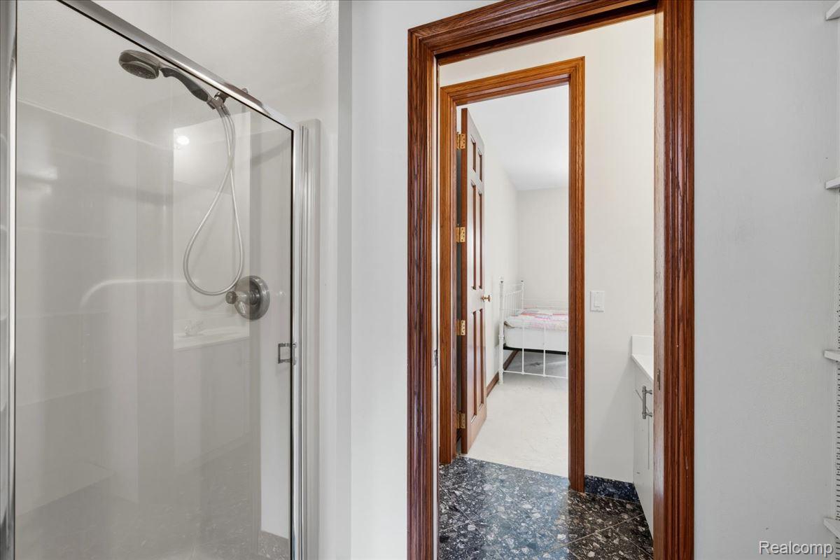 Residential in Commerce Charter Township 4