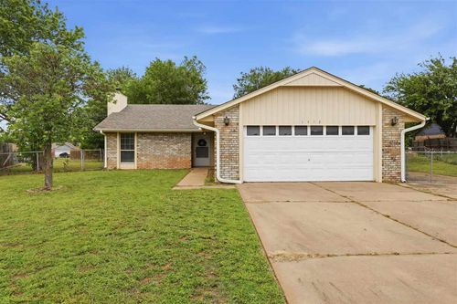 1412 N Berry Ct, Stillwater, OK, 74075-5904 | Card Image