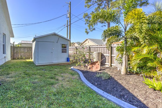 3582 Sw Margela St, House other with 3 bedrooms, 3 bathrooms and null parking in Port St Lucie FL | Image 48