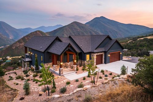 1511 Valley View Cir, Springville, UT, 84663-5743 | Card Image