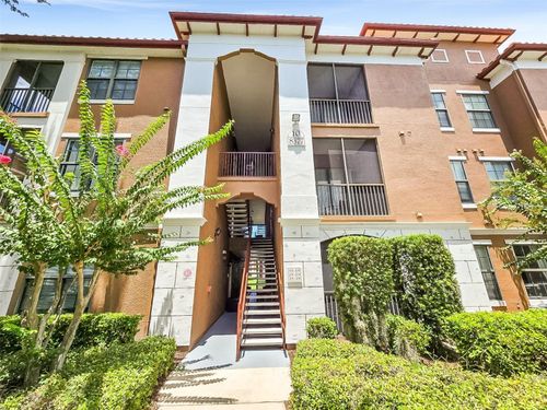 unit-104-8377 38th Street Cir E, SARASOTA, FL, 34243-3676 | Card Image