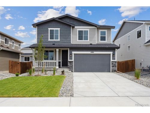 45921 Wood Thrush Ave, Bennett, CO, 80102-7005 | Card Image