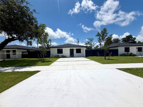 2420 Nw 154th St, Miami Gardens, FL, 33054-2745 | Card Image