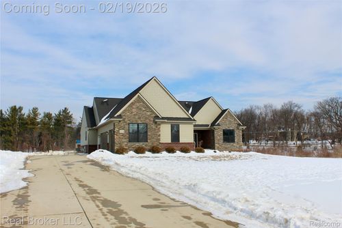 1779 Morgan Ln, Milford, MI, 48381-3582 | Card Image
