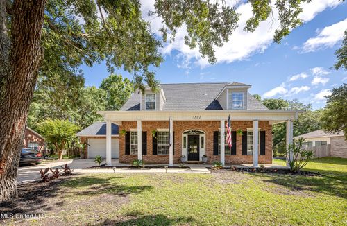 7801 Clamshell Ave, Ocean Springs, MS, 39564-7702 | Card Image