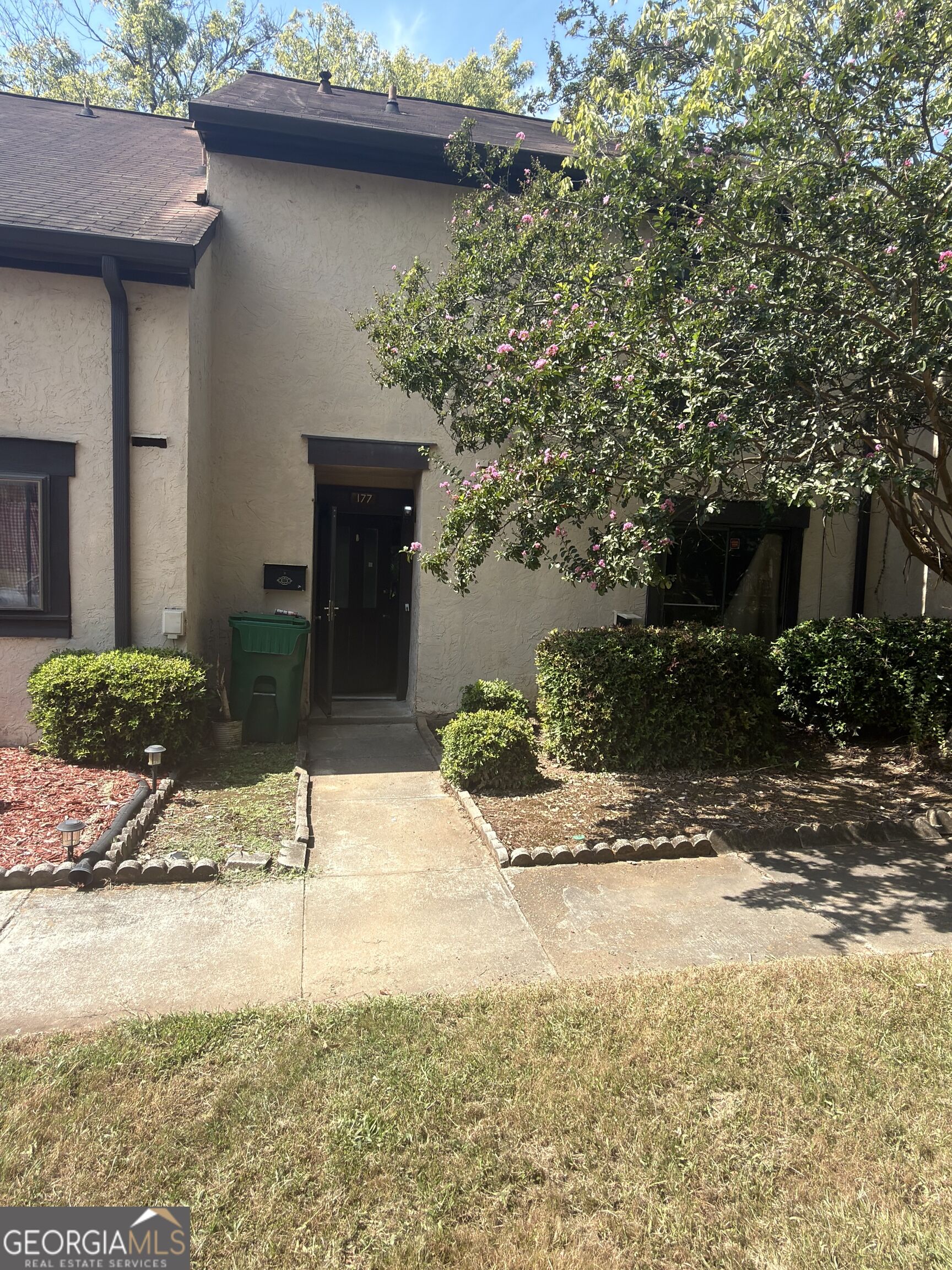 Residential Lease in Lithonia