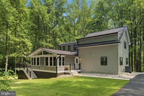 2450 Symphony Ln, HUNTINGTOWN, MD, 20639-9347 | Card Image