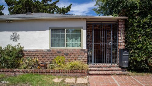 14135 Hatteras St, Sherman Oaks, CA, 91401-4205 | Card Image