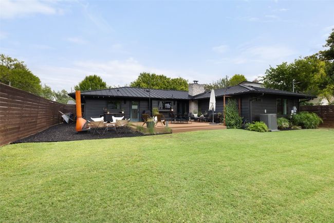 7210 Geneva Dr, House other with 3 bedrooms, 2 bathrooms and null parking in Austin TX | Image 36