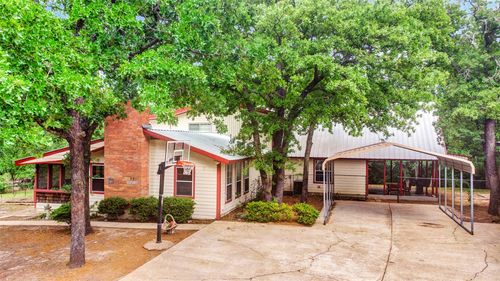 77 Coffman Dr, Pottsboro, TX, 75076-6032 | Card Image