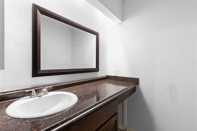 1330 Stevenage Ln, House other with 3 bedrooms, 2 bathrooms and 2 parking in Channelview TX | Image 12