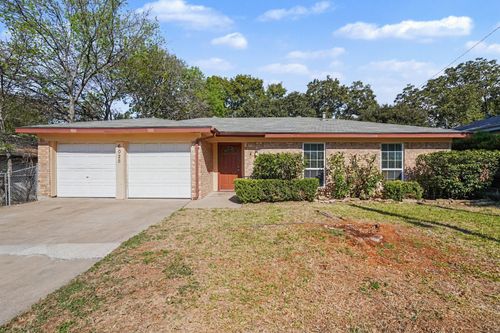 6025 Harrison Way, Watauga, TX, 76148-2022 | Card Image
