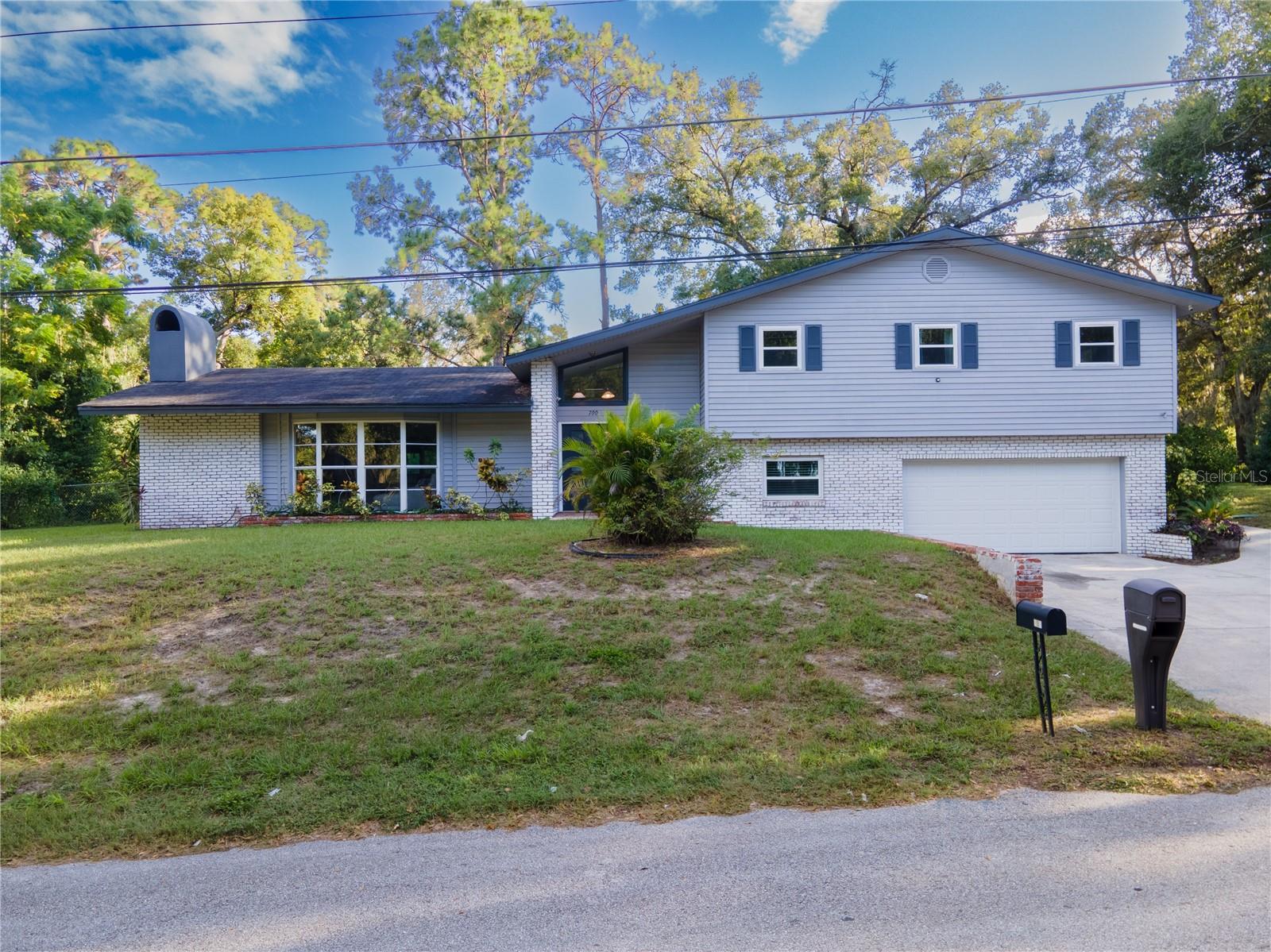 Alpine St, Altamonte Springs, FL 32701