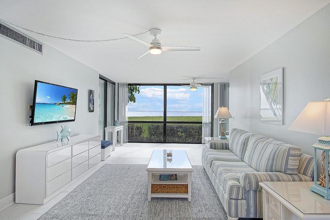 APT-104 - 3472 Ne Causeway Blvd, Condo with 2 bedrooms, 2 bathrooms and null parking in Jensen Beach FL | Image 53
