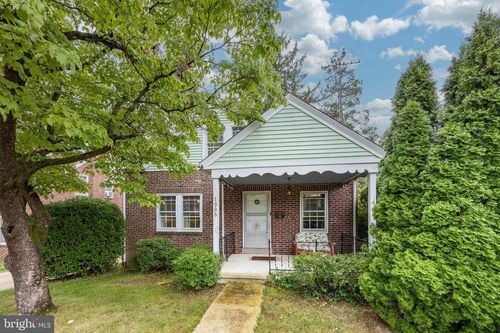 1008 Beech St, POTTSTOWN, PA, 19464-4918 | Card Image