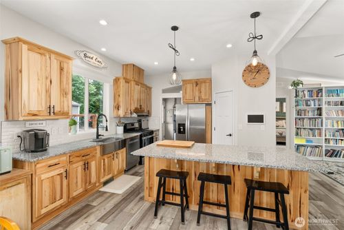 127 Brookside Ln, Chehalis, WA, 98532-9642 | Card Image