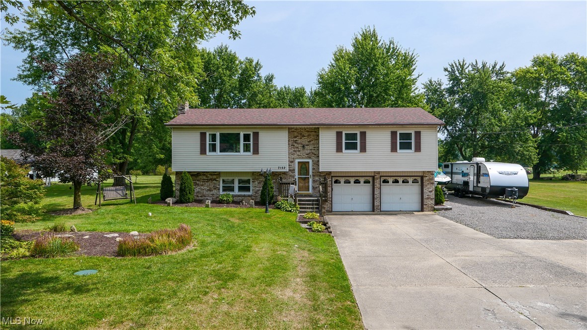 Mahoning Ave, Warren, OH 44481