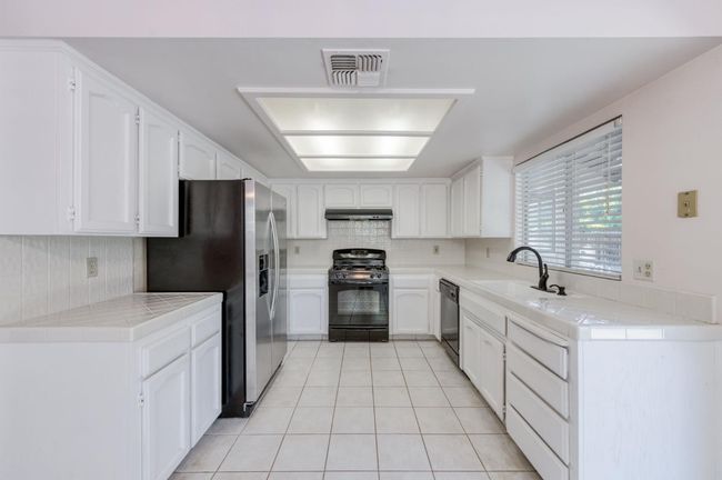 9340 N Jackson Ave, House other with 3 bedrooms, 0 bathrooms and null parking in Fresno CA | Image 19